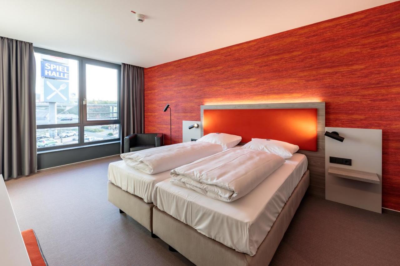 Hotel Am Ruessel Lohfelden Exterior photo